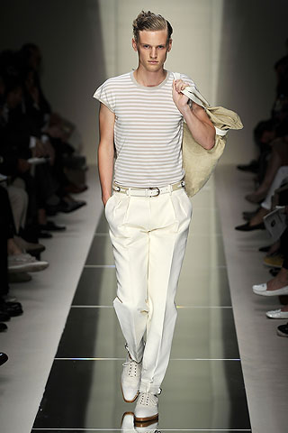 Salvatore Ferragamo / - 2011